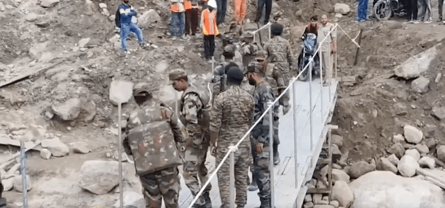 Cloudburst in Jammu: Indian Army Builds Temporary Bridge In to Help People!