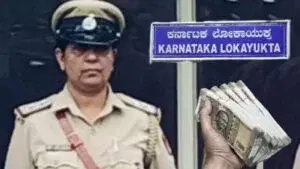Bengaluru Woman PSI Bribery Case: Savitri Caught Red-Handed by Lokayukta!