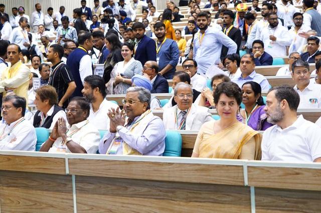 "ಮೀಸಲಾತಿ ಮತ್ತು ಸಮಾನತೆ: ಕರ್ನಾಟಕದ ಸಾಮಾಜಿಕ ನ್ಯಾಯದ ದೃಷ್ಟಿಕೋನ": ಈ ಕುರಿತು ಮುಖ್ಯಮಂತ್ರಿ ಸಿದ್ದರಾಮಯ್ಯ X ನಲ್ಲಿ ಮಾಹಿತಿ