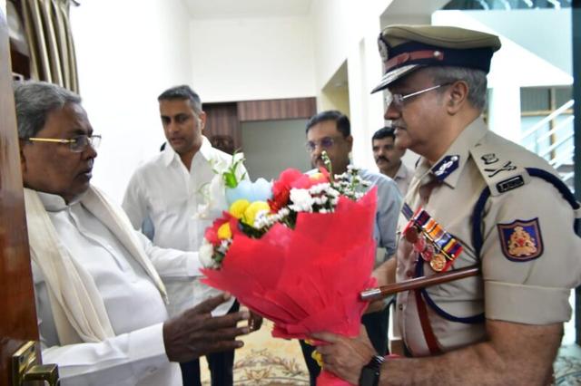 Bengaluru City Police Commissioner Seemanth Kumar Singh Honored with President’s Police Medal..