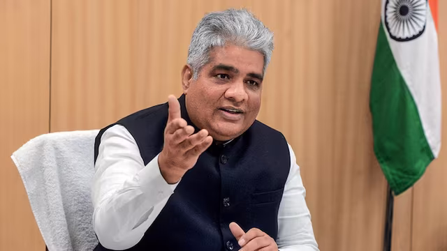 ಹಿಂದುಳಿದವರು ಮೇಲ್ಮಟ್ಟಕ್ಕೆ ಬರಬಾರದೆಂದೇ ಕಾಂಗ್ರೆಸ್ ಕಾಕಾ ಕಾಲೇಕರ್ ಆಯೋಗದ ವರದಿಯ ಕಡೆಗಣನೆ : ಭೂಪೇಂದ್ರ ಯಾದವ್‌ ಆರೋಪ