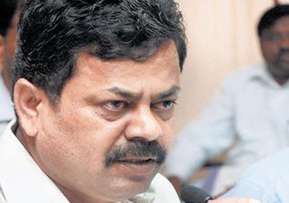 ಬಿಜೆಪಿಯಲ್ಲಿ ಭಿನ್ನಮತದ ಸುಳಿವು: ರೇಣುಕಾಚಾರ್ಯ ವಿರುದ್ಧ ಕ್ರಮಕ್ಕೆ ಬಿಜೆಪಿ ನಾಯಕರಿಂದ ಸಭೆ!