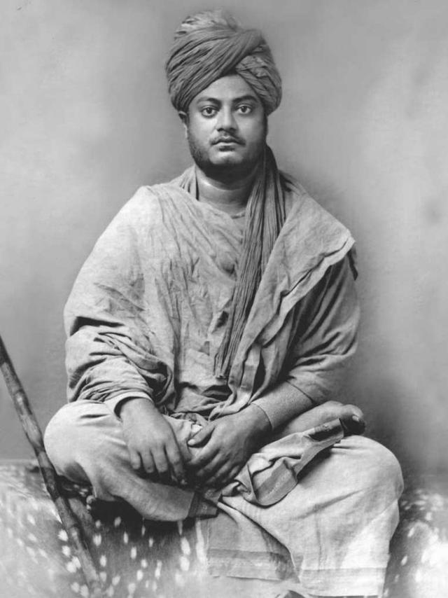 ಜನವರಿ 12 - ರಾಷ್ಟ್ರೀಯ ಯುವ ದಿನ ( ಸ್ವಾಮಿ ವಿವೇಕಾನಂದ ಜಯಂತಿ )