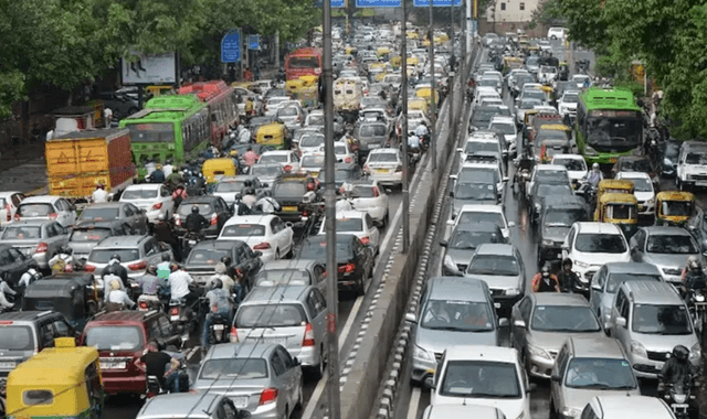 Supreme Court Halts Coercive Action Against Old Vehicles in Delhi!