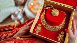 ಮಗಳ ಮದುವೆಗೆಂದು ಜೋಪಾನ ಮಾಡಿ ಇಟ್ಟಿದ್ದ ಚಿನ್ನಾಭರಣ ದೋಚಿದ ಖದೀಮರು..!