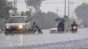 Torrential Rains Wreak Havoc: 8 Dead in Delhi Wall Collapse Tragedy..!