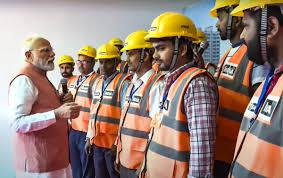 "PM Modi Inaugurates 184 Eco-Friendly Type-VII Flats for MPs in New Delhi"