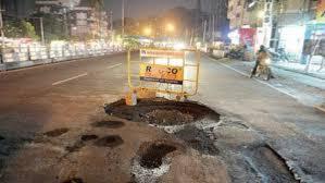 Bengaluru's Road Woes: Funding Shortfalls Hinder Infrastructure Development..!