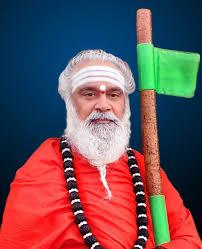 "ಗ್ಯಾರಂಟಿ ಯೋಜನೆಗಳು ಜನರನ್ನು ಸೋಮಾರಿಯಾಗಿಸುತ್ತಿವೆ: ರಂಭಾಪುರಿ ಶ್ರೀಗಳ ಆಕ್ರೋಶ"