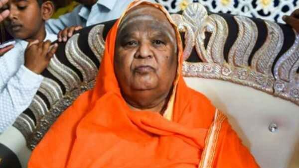 ಇರಾನ್‌- ಇಸ್ರೇಲ್‌ ಯುದ್ಧದ ಬಗ್ಗೆ ಭವಿಷ್ಯ ನುಡಿದಿದ್ದ ಕೋಡಿ ಮಠದ ಶ್ರೀ..!