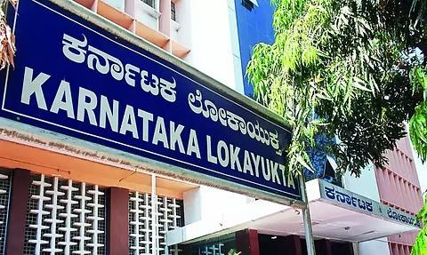 ರಾಜ್ಯದ 8 ಕಡೆ 'ಲೋಕಾ' ದಾಳಿ.. ಅನಧಿಕೃತ ಆದಾಯದ ಮೂಲ ಹುಡುಕಲು ಫೀಲ್ಡಿಗಿಳಿದ ಅಧಿಕಾರಿಗಳು!