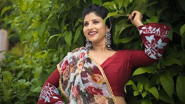ತೆಲುಗು ಗಾಯಕಿ ಬರ್ತಡೇ ಪಾರ್ಟಿ, ಮಾದಕ ವಸ್ತುಗಳು ವಶಕ್ಕೆ