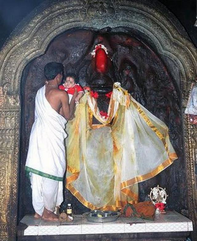 ವಿಜ್ಞಾನಕ್ಕೂ ಬಗೆಹರಿಸಲಾಗದ ಪವಾಡ.. ಈ ದೇವಸ್ಥಾನ