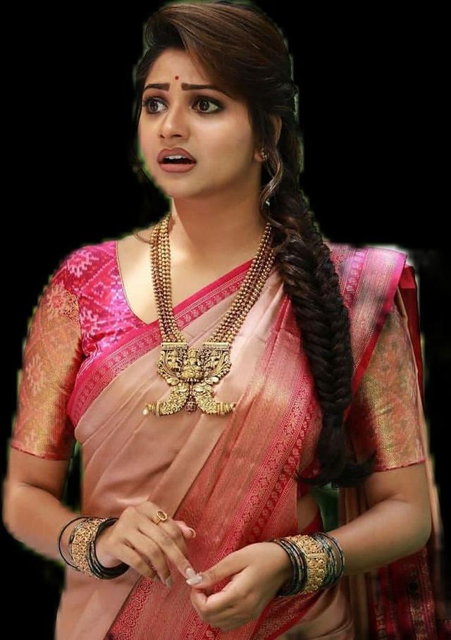 ರಚಿತಾ ರಾಮ್ ವಿರುದ್ಧ ಮತ್ತೊಂದು ದೂರು.. ಹಣ ವಾಪಸ್ ಇಲ್ಲ ಎಂದ ನಿರ್ಮಾಪಕಿ..!  ಡಿಂಪಲ್ ಕ್ವೀನ್ ಮುಗುಳ್ನಗೆ ಹಿಂದೆ ವಿವಾದದ ಬಿರುಗಾಳಿ?